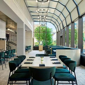 Delta Hotels By Marriott Muskegon Convention Center